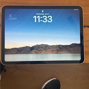 Apple Silver iPad 10th Generation